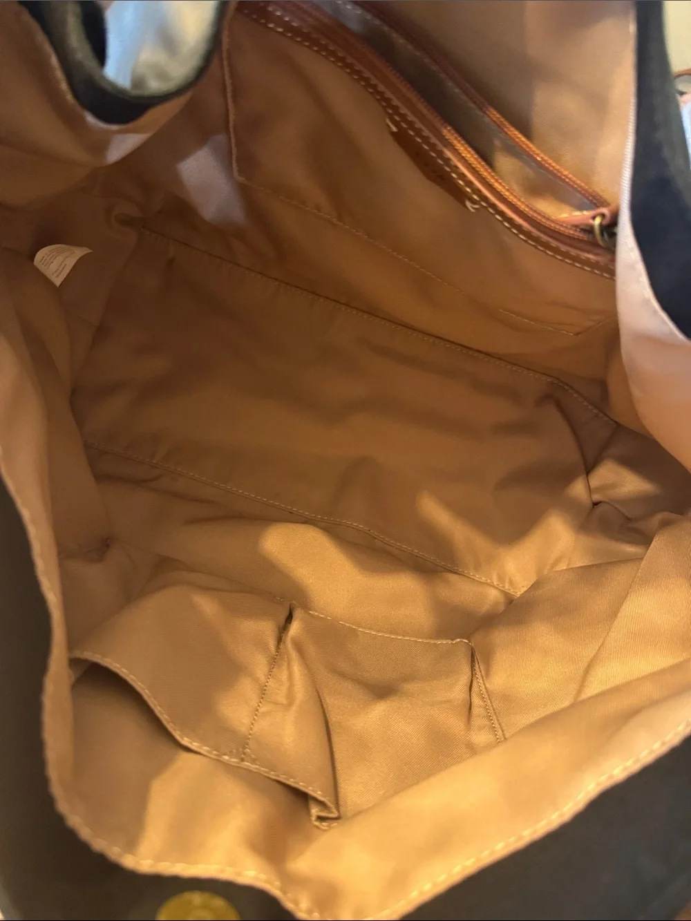 The Sak appears unused